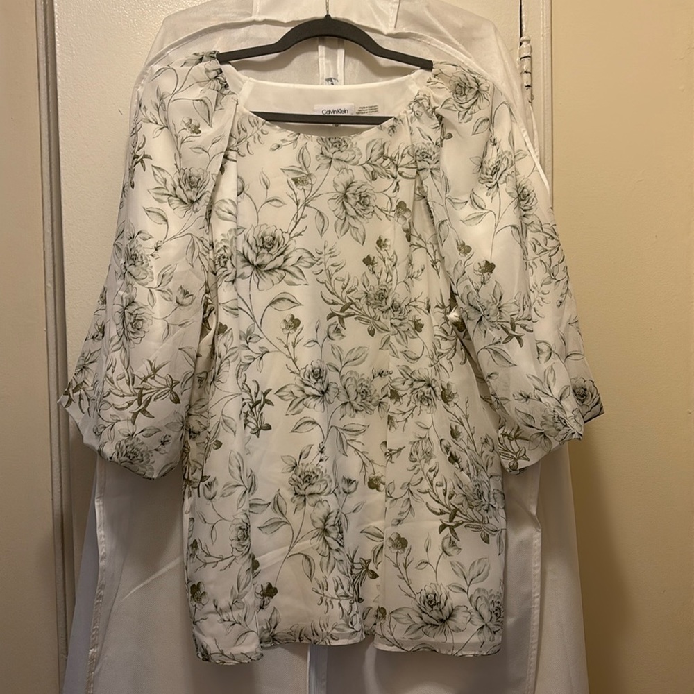 Size XL Calvin Klein Floral Blouse